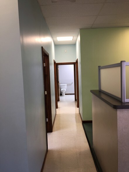 More Photos Of 421 Albany Post Rd, Croton On Hudson Unknown For Lease