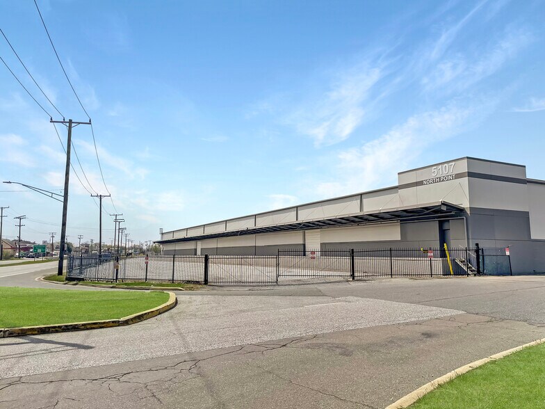 More Photos Of 5107 North Point Blvd, Sparrows Point Warehouse For Lease