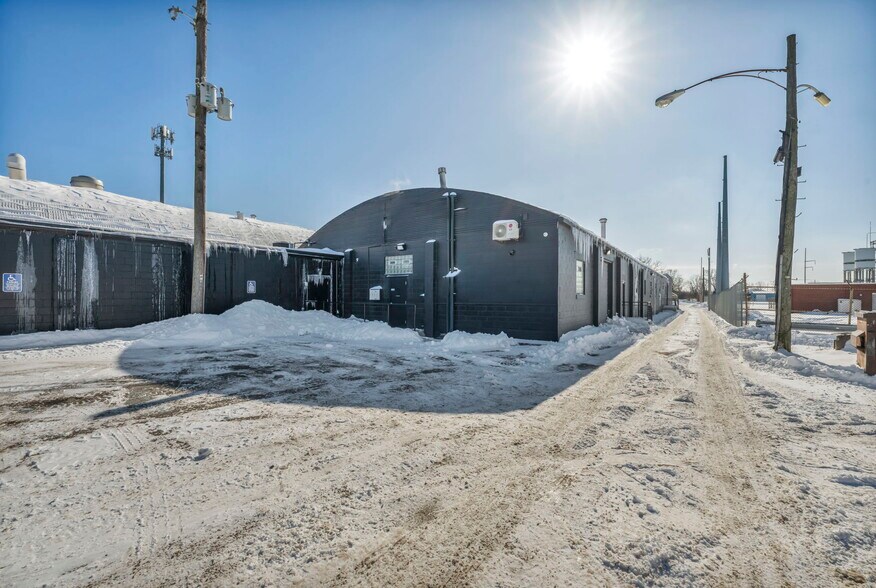 More Photos Of 1025 E Fifth Ave, Columbus Warehouse For Lease