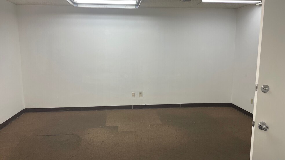 More Photos Of 2110 Edwards Ave, South El Monte Warehouse For Sale