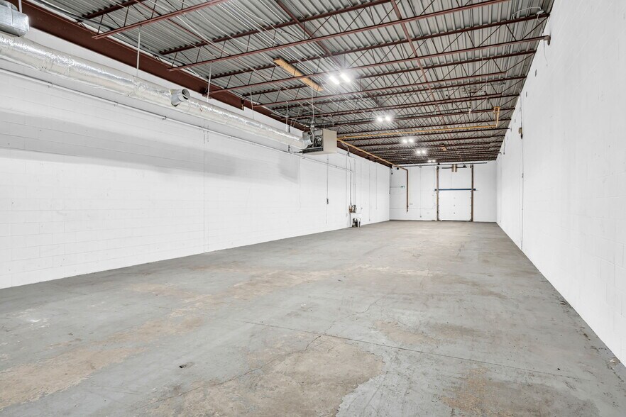Primary Photo Of 2700 Lancaster Rd, Ottawa Warehouse For Sale