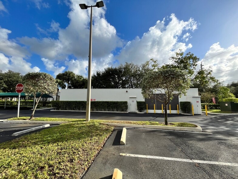 More Photos Of 3 SW 129th Ave, Pembroke Pines Medical For Lease