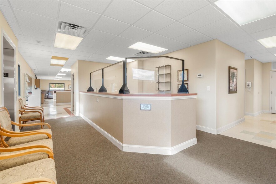 More Photos Of 9 San Bartola Dr, Saint Augustine Medical For Sale