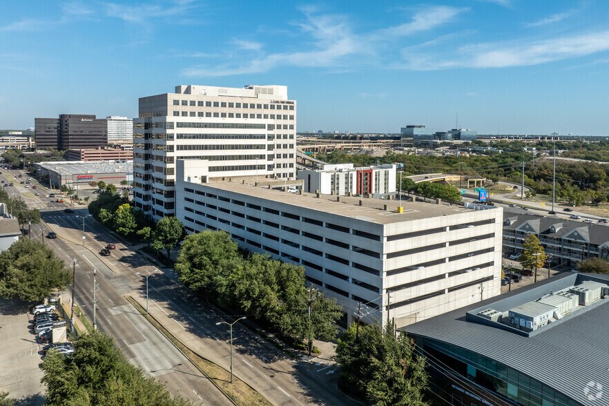 More Photos Of 12400 Coit Rd, Dallas Office For Lease