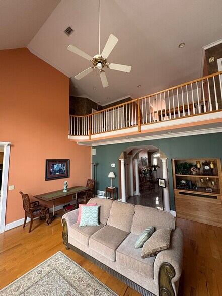 More Photos Of 105 Marshland Ln, Greer Hospitality For Sale