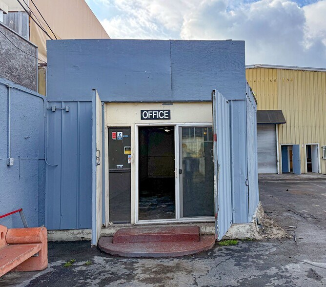 More Photos Of 9157-9161 Harness St, Spring Valley Warehouse For Sale