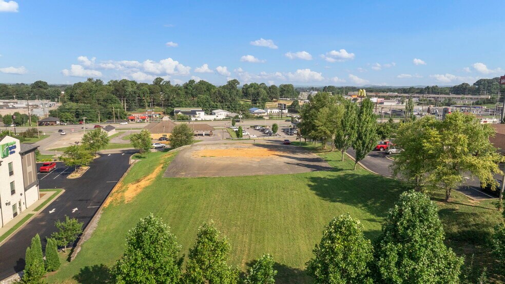 More Photos Of 206 Wall St, Glasgow Land For Sale