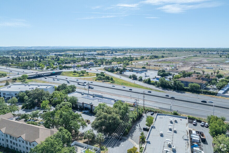 More Photos Of 12190 Tributary Ln, Rancho Cordova Freestanding For Lease