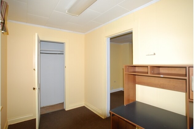 More Photos Of 2517 Riddle Rd, Durham Showroom For Lease