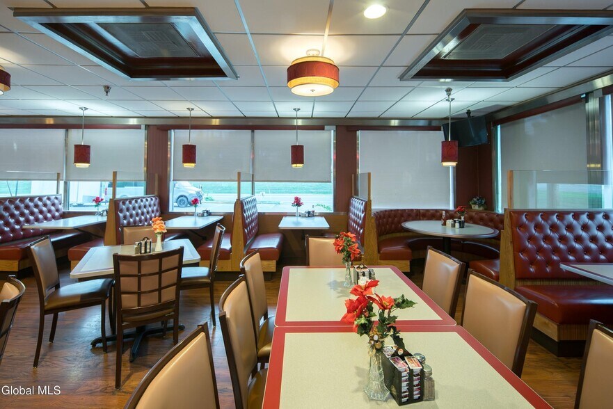 More Photos Of 855 Hoosick St, Troy Restaurant For Sale