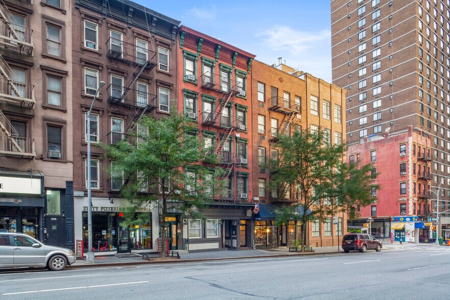 More Photos Of 1672 3rd Ave, New York Apartments For Sale