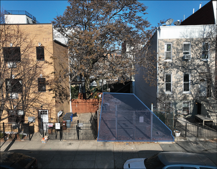 More Photos Of 343 Monroe St, Brooklyn Land For Sale