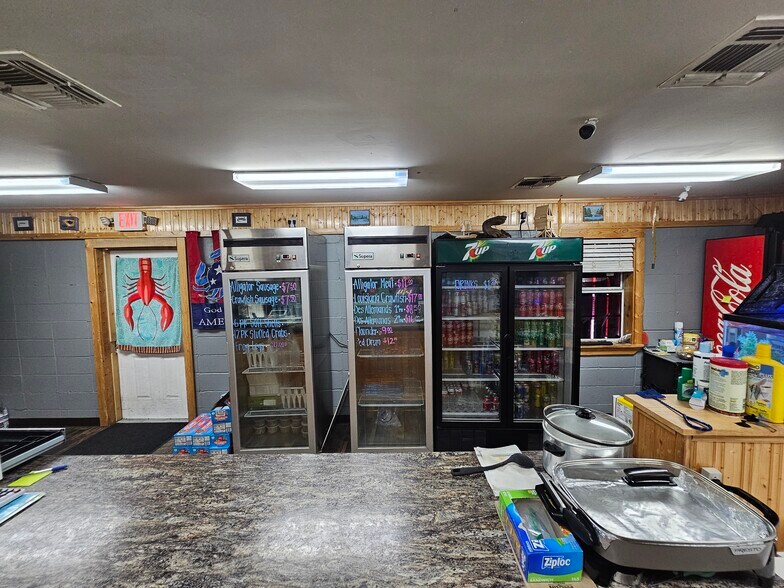 More Photos Of 606 W Main St, Thibodaux Convenience Store For Sale