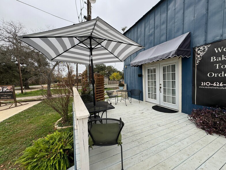 More Photos Of 2275 Old Pleasanton Rd, San Antonio General Retail For Sale