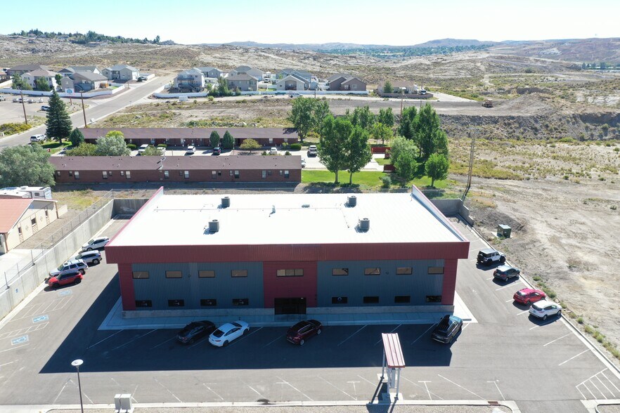 More Photos Of 120 Winston Dr, Rock Springs Office For Sale