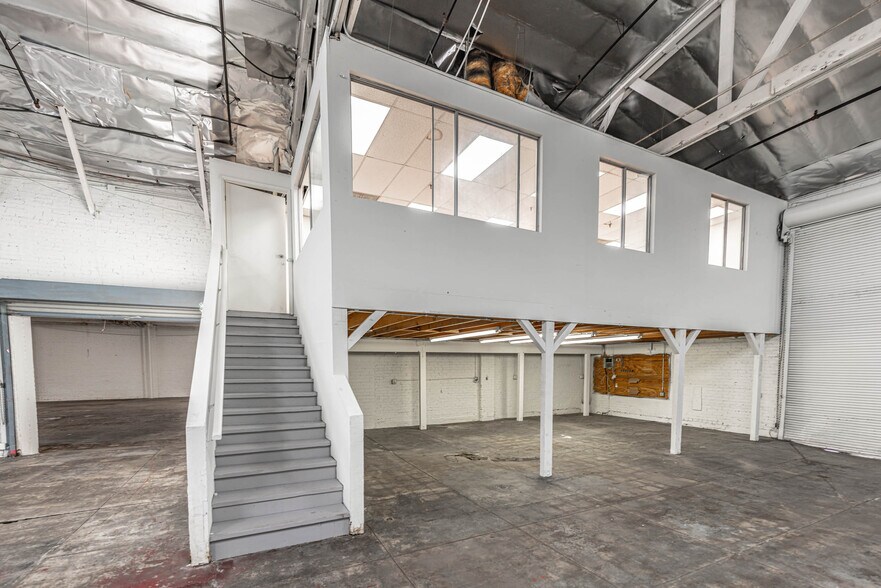 More Photos Of 1241 S Hope St, Los Angeles Warehouse For Lease