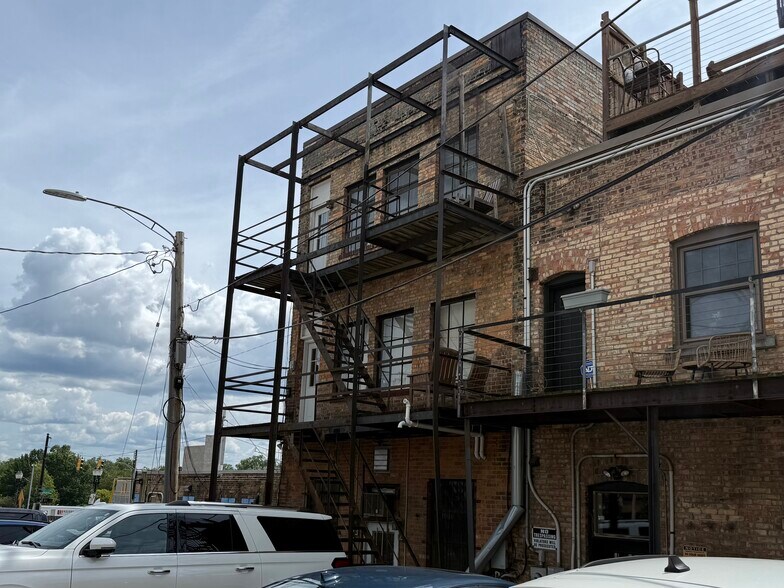 More Photos Of 119 E Kalamazoo St, Lansing Apartments For Sale