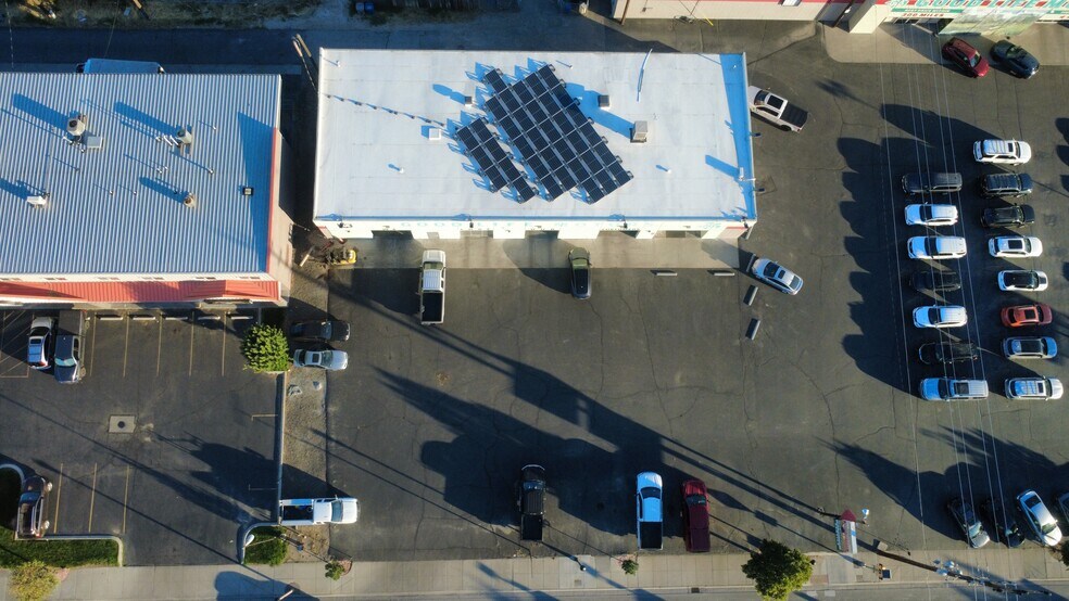 More Photos Of 211-221 11th Ave N, Nampa Auto Repair For Sale