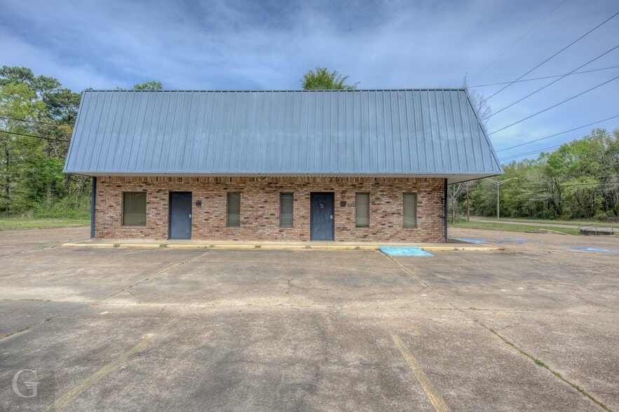 More Photos Of 7840 Jewella Ave, Shreveport Medical For Sale