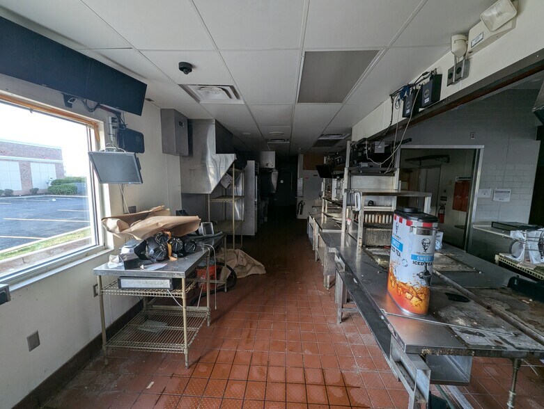 More Photos Of 8905 N Allen Rd, Peoria Fast Food For Sale