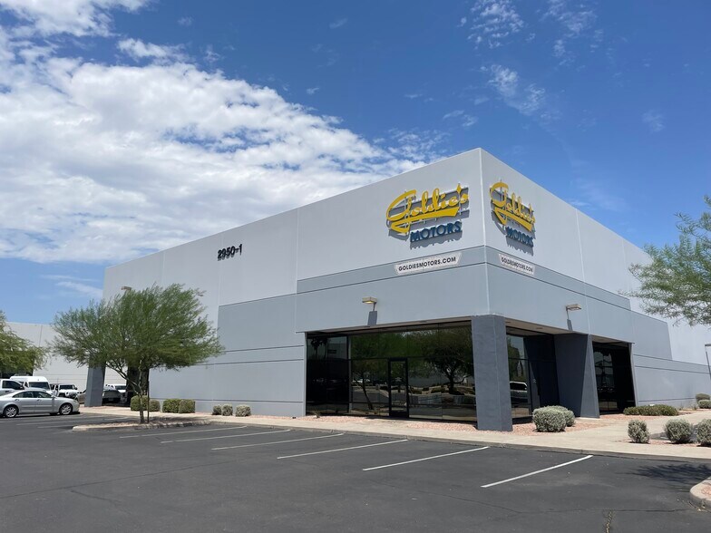 More Photos Of 2950 E Broadway Rd, Phoenix Warehouse For Lease