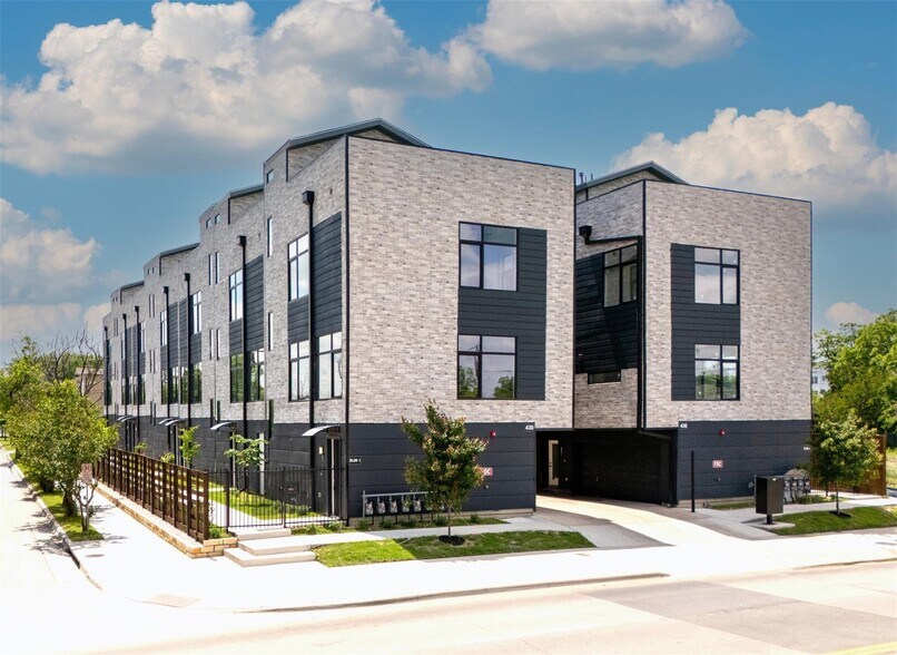 More Photos Of 426-430 E 8th St, Dallas Apartments For Sale