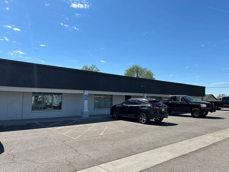 Primary Photo Of 1975 N Main St, Layton Freestanding For Lease