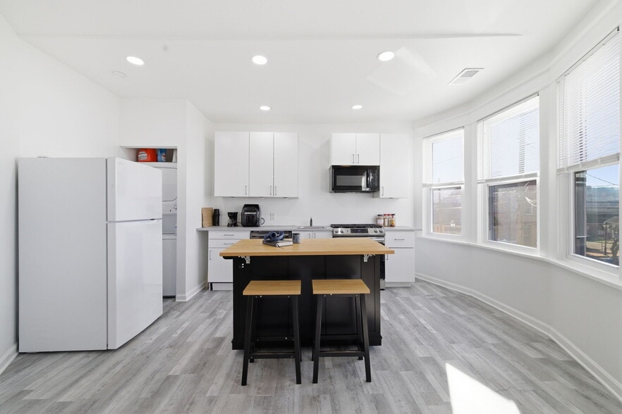 More Photos Of 1219 Merchant St, Ambridge Flex For Sale