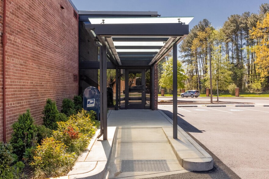 More Photos Of 3541-3543 W Braddock Rd, Alexandria Medical For Lease