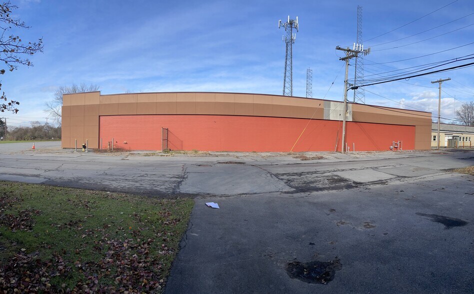 More Photos Of 506 Old Liverpool Rd, Liverpool Light Manufacturing For Sale