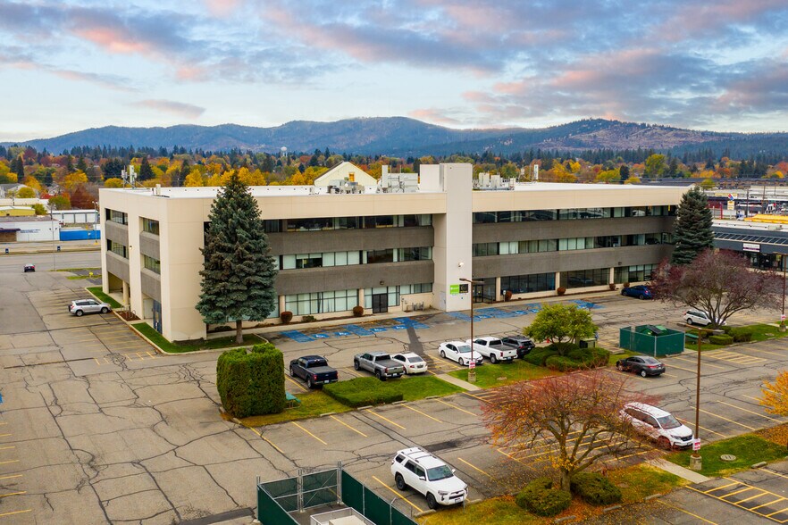 More Photos Of 11707 E Sprague Ave, Spokane Valley Office For Lease