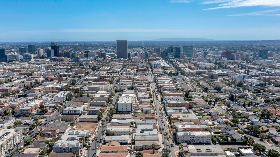 More Photos Of 132 N Normandie Ave, Los Angeles Apartments For Sale