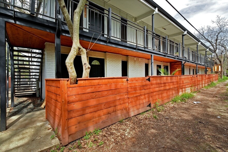 More Photos Of 4111 Avenue A, Austin Apartments For Sale