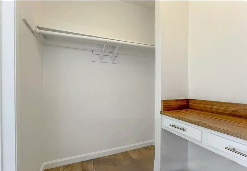 More Photos Of 2309 Hauser Blvd, Los Angeles Apartments For Sale