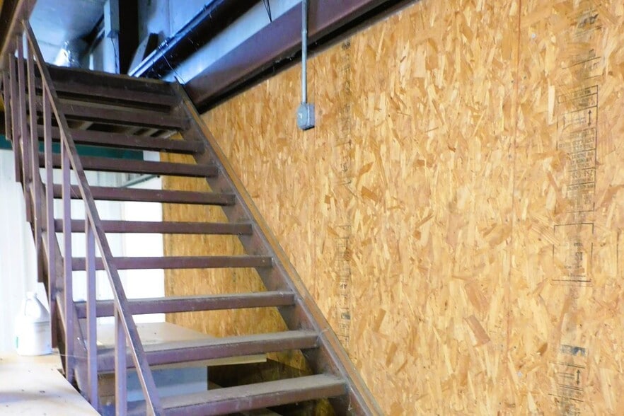 More Photos Of 10679 State Highway 56, Sherman Industrial For Lease