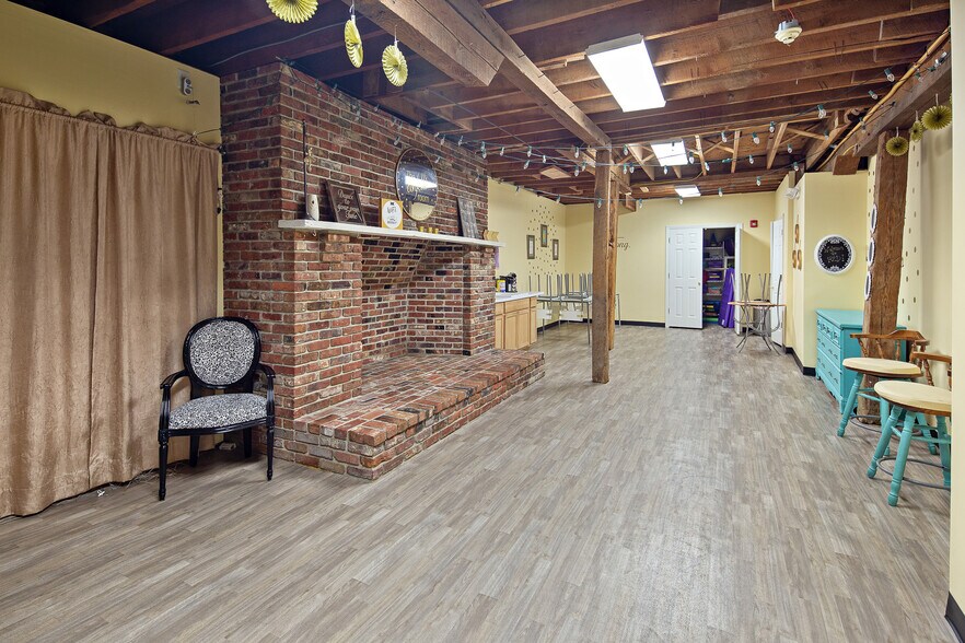 More Photos Of 1 S Main St, Mullica Hill Storefront Retail Office For Sale