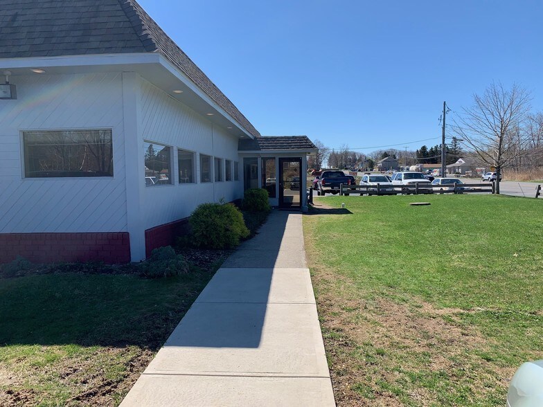 More Photos Of 1151 Pocono Blvd, Mount Pocono Medical For Lease