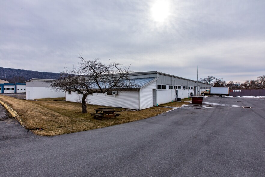 More Photos Of 899 Maple St, Lock Haven Manufacturing For Lease