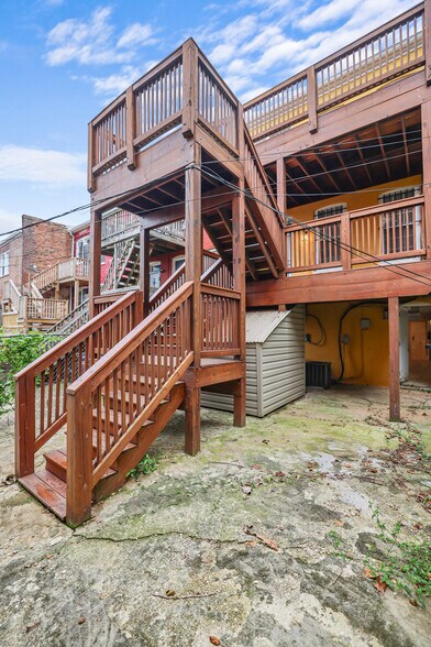 More Photos Of 302 V St NE, Washington Multifamily For Sale