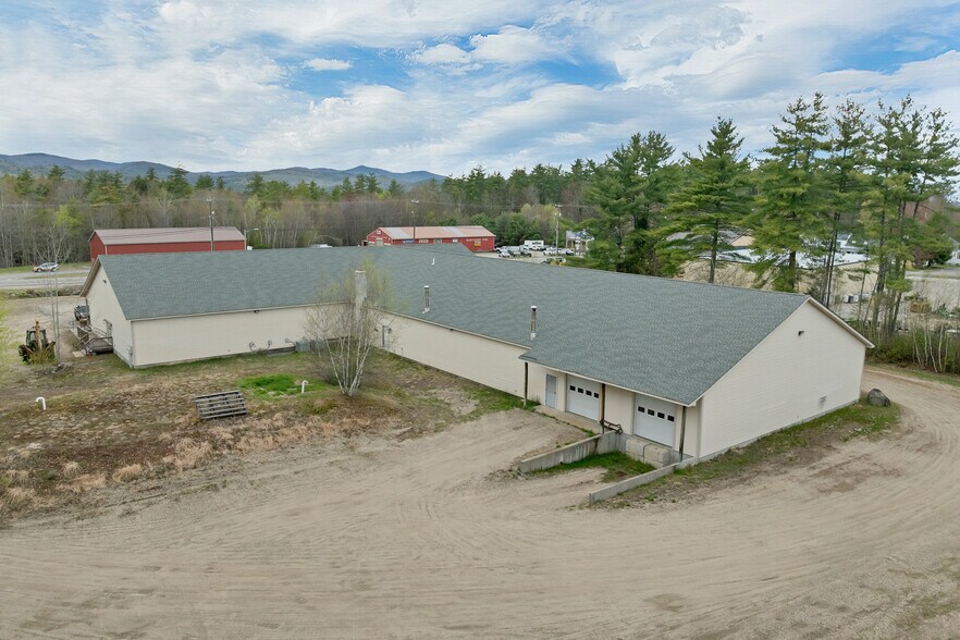 More Photos Of 1210 White Mountain Hwy, Ossipee Freestanding For Sale