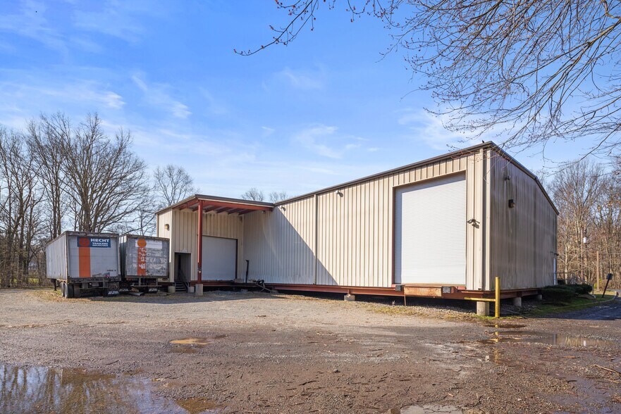 More Photos Of 275 Morristown Rd, Gillette Flex For Sale