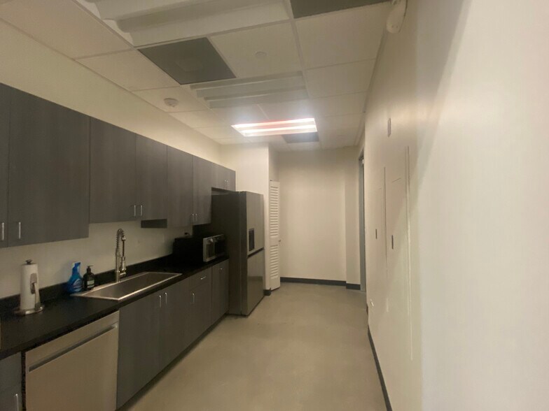 More Photos Of 960 School St, Napa Office For Lease