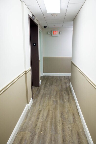 More Photos Of 8 Jenkins Ct, Durham Office For Lease