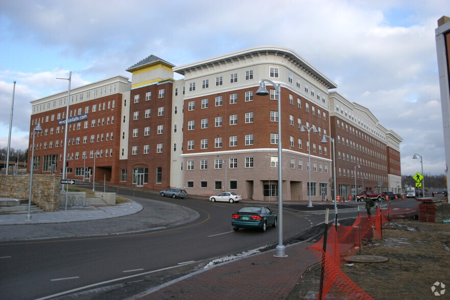 Primary Photo Of 25 Winooski Falls Way, Winooski Apartments For Lease