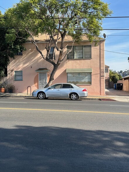 Primary Photo Of 1816-1822 Hillhurst Ave, Los Angeles Apartments For Sale