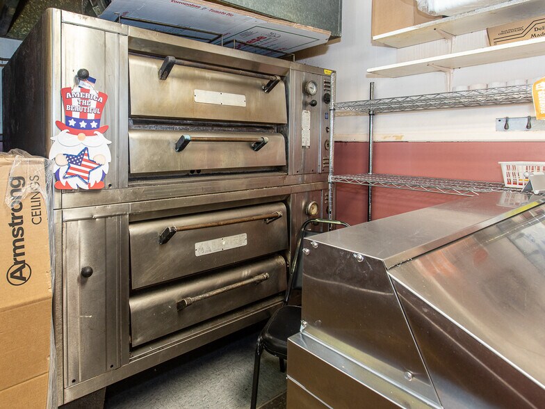 More Photos Of 1132 W Main St, Norristown Apartments For Sale