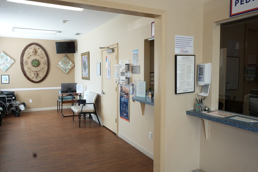 More Photos Of 51 Lindsey Ln, Saint Marys Medical For Lease