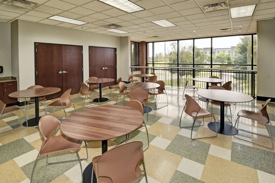 More Photos Of 1500 Alliant Ave, Louisville Schools For Sale