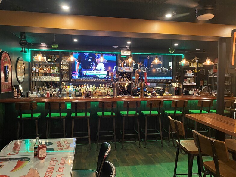 More Photos Of 12 Washington St, Biddeford Apartments For Sale