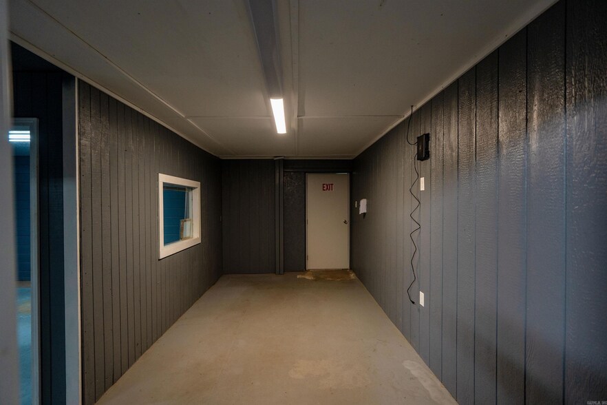 More Photos Of 119 Gemar, Pangburn Industrial For Sale